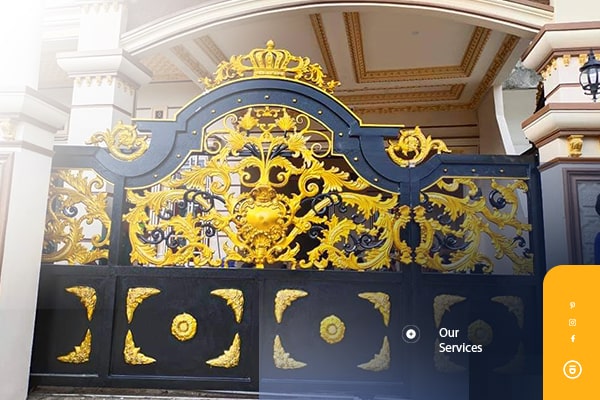 → Pintu Gerbang Besi Tempa Klasik Mewah