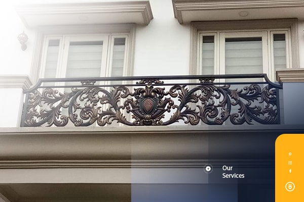 → Balkon Besi Tempa Klasik Mewah